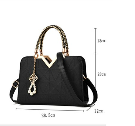 Shell Tote Bag – Minimalist Crossbody