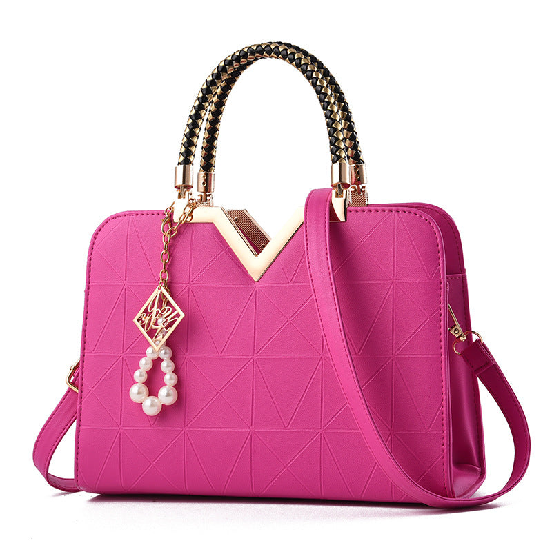 Shell Tote Bag – Minimalist Crossbody