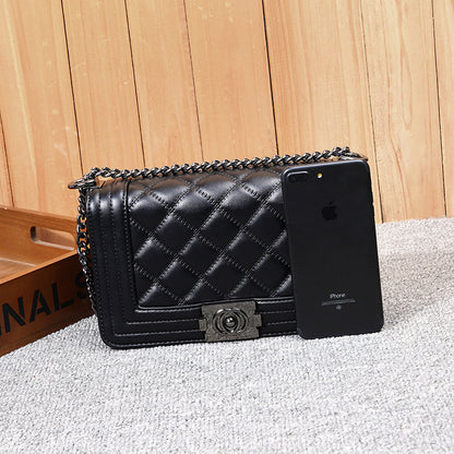 Chain Strap Crossbody Bag