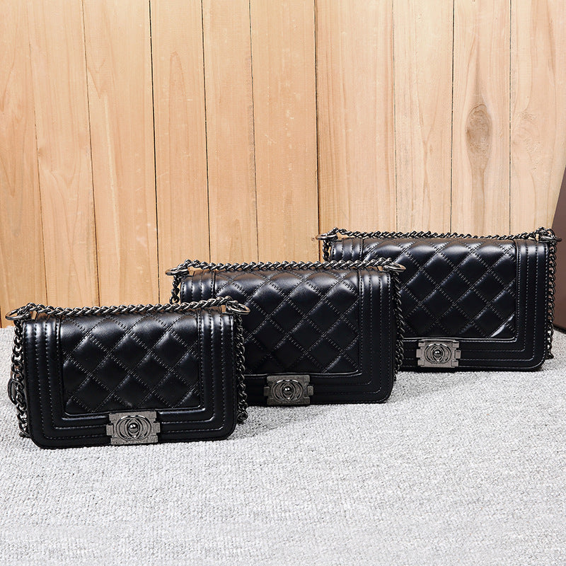 Chain Strap Crossbody Bag