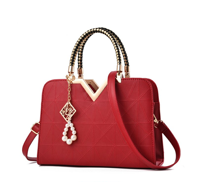 Shell Tote Bag – Minimalist Crossbody